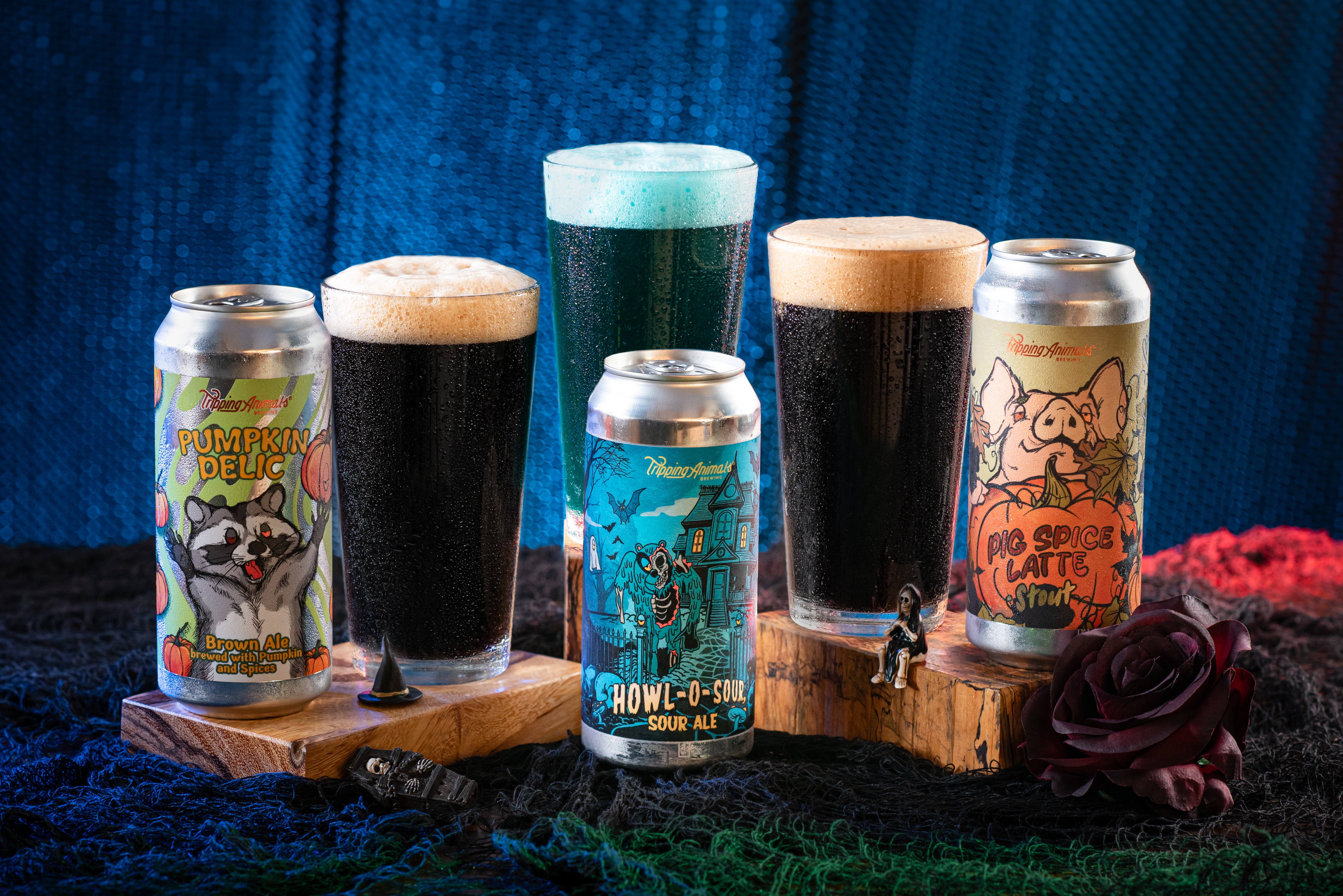 2026 Howl-O-Scream Orlando Beverage Menu Balances Frights and Delights